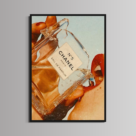 CHANEL - ''THIRSTY''