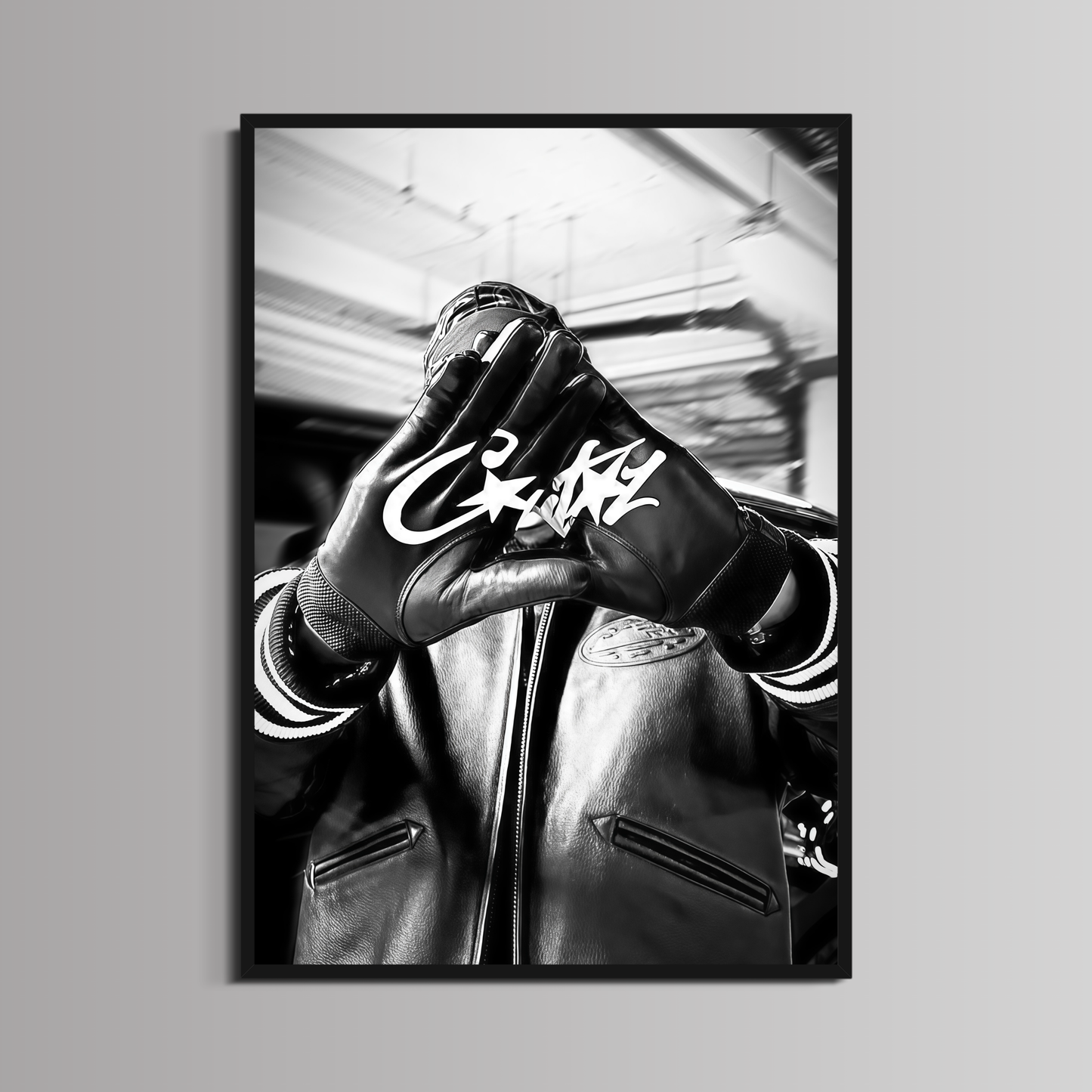 CORTEIZ - ''GLOVES''